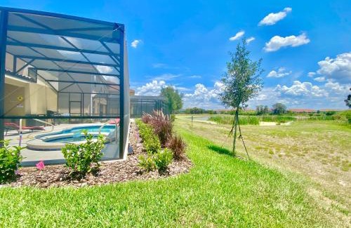Loughman Villa | Marvelous Villa with South facing pool and themed bedrooms close to Disney