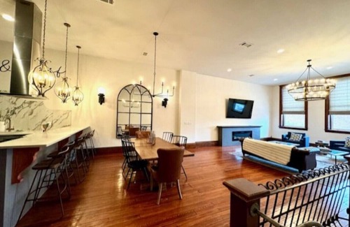 Natchez Apartment | Marx and Scarf downtown loft