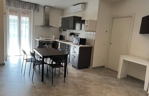 Marina di Carrara Apartment | Mary apartment 5 minutes walk from the sea