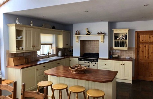 Bunbeg Cottage | Mary Doaltys Cottage - County Donegal