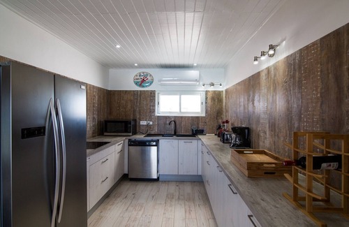 Beacon Hill House | Mary's Beach House