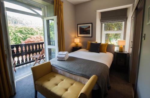 Betws-Y-Coed House | Mary's Court Guest House - Mairlys