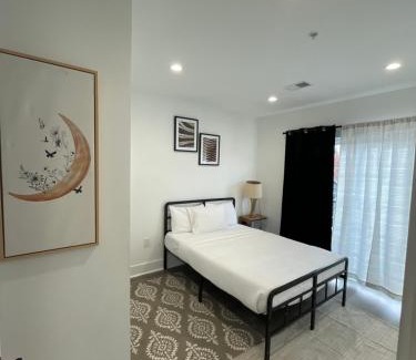 Petworth Apartment | Mary's Stay Petworth