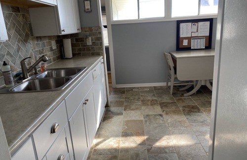 Frankfort House | Maryann’s Guest House-ranch style home in the quiet community of Frankfort