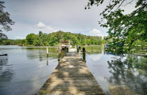 Lusby House | Maryland Vacation Rental with Private Pool and Dock