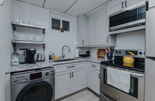 Greensboro Apartment | Marys Gatehouse Apartment