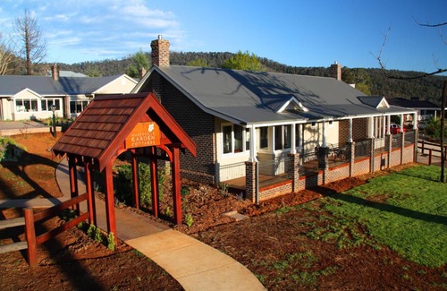 Marysville House | Marysville Garden Cottages