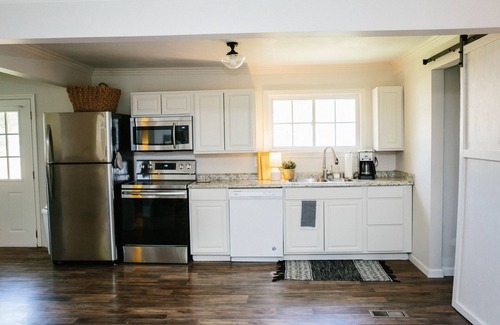 Maryville House | Maryville City Cottage Between the Mountains and Knoxville