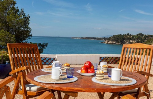 Costa Dorada House | Mas del Guixe by Interhome
