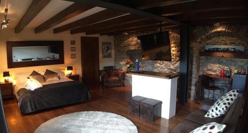 Llivia Bed & Breakfast | Mas Farner - Adults Only