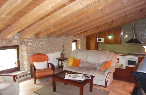 Vilademuls Cottage | Mas Guitart LLevant 4-5 people Mas Guitart Garbí 4-5 people