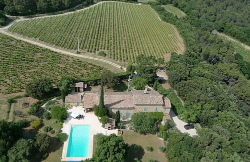 Laudun Villa | Mas Malbos with private pool, great views, near Uzès, Gard