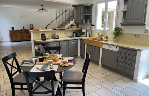 Eygalieres Other | Mas with pool, Eygalières, walking distance from the village