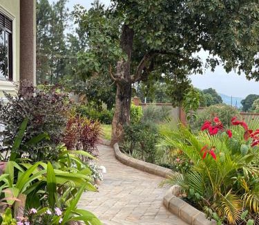 Bujenje House | Masindi Serenity Ubuntu Residency
