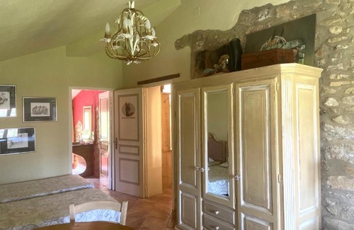 Besalu Bed & Breakfast | Maspitra B&B