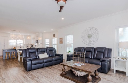 Wilmington Beach House | MASSIVE oceanfront home perfect for families!