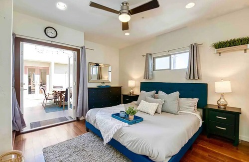 South Mission Beach House | Massive Oceanview 6BR Penthouse + Rooftop Decks