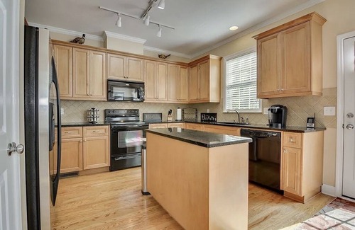 Evans House | Master rental 4-bedroom house