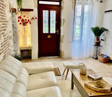 Mars-sur-Allier Villa | MAT TRANG