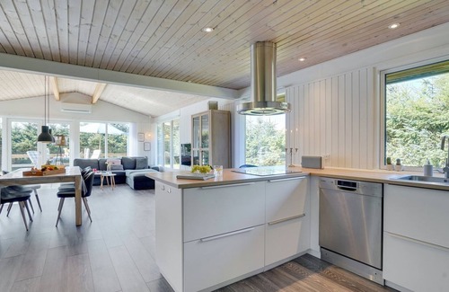 Oddesund Syd House | "Matilde" - 400m to the fjord by Interhome