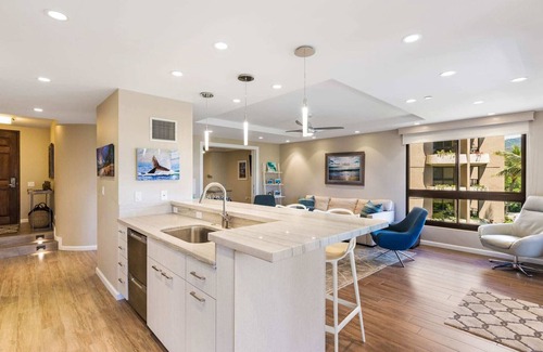 Kaanapali Condo | Maui Resort Rentals: Kaanapali Ali'i 362 - Elegantly Remodeled 6th Floor 2BR w/Ocean AND Mountain Views!