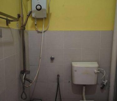 Mersing House | Mawar Homestay Netflix Cuckoo