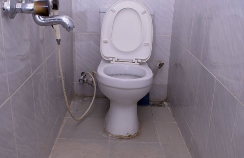 Mushin Hotel | Maxton Suites Magodo