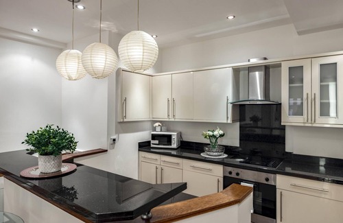 Knightsbridge Apartment | Mayfair Park Lane Lux 2-bedroom Apartment