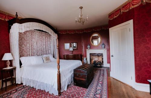 Orange Bed & Breakfast | Mayhurst Estate