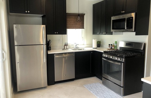 Kutzky Park House | Mayo Discount! 3 blocks to Mayo, garage, fenced yard, large kitchen!