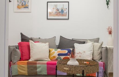 Pella Apartment | Mazi Rooms z