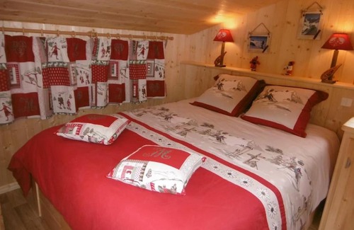 Les Praz-de-Chamonix Ski Chalet | Mazot le Petit Drus