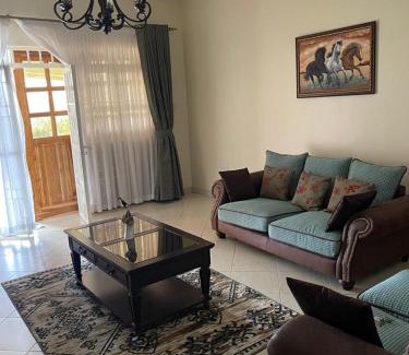 Central Region House | Mbibo Farmhouse