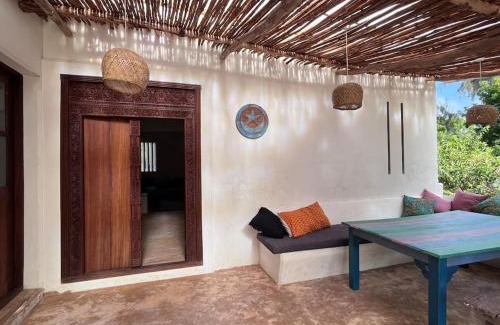 Lamu Villa | Mbibo House in the Shela Dunes