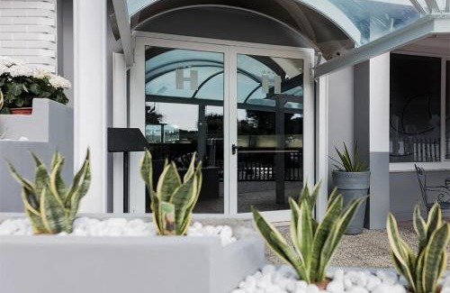 Predore Hotel | MC Hotel