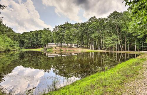 McDonough House | McDonough Getaway with Private Lake on 24 Acres