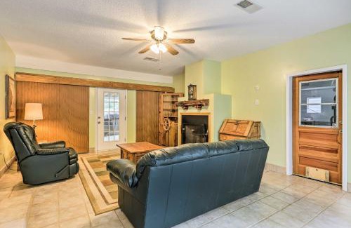 McDonough House | McDonough Getaway with Private Lake on 24 Acres