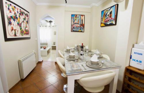 Carretera de Cadiz Apartment | MCGOMEZ HOUSE