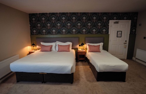 Culdaff Bed & Breakfast | McGrory's Hotel