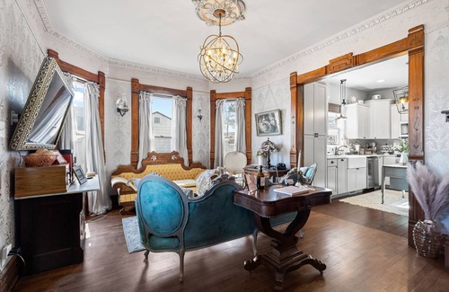 Rensselaer House | McKinley Manor - A Historic 1893 Victorian Gem