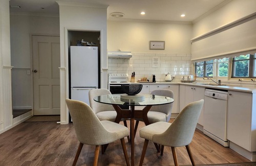 Metung Apartment | McMillans of Metung Coastal Resort