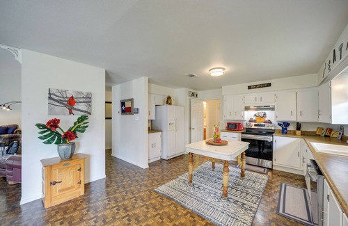 McQueeney House | McQueeney Home w/Grill ~ 10 Mi to New Braunfels
