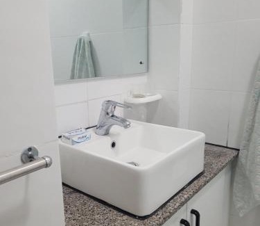 Suva Apartment | Mead Road Homestay Tours & Transfers Deluxe Flat 2 Bedroom