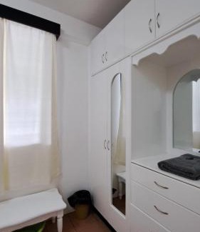 Suva Apartment | Mead Road Homestay Tours & Transfers Deluxe Flat 2 Bedroom