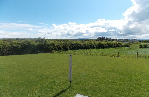 Bushmills House | Meadow Cottage 4 Star NITB accomodation