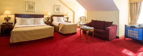 Loughrea Hotel | Meadow Court Hotel