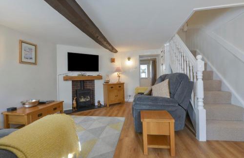 Lympstone House | Meadow View Cottage