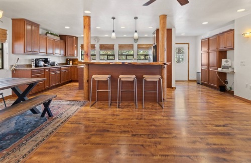 Overgaard Cabin | Meadow View Manor | Hot Tub~Billiards~King Beds