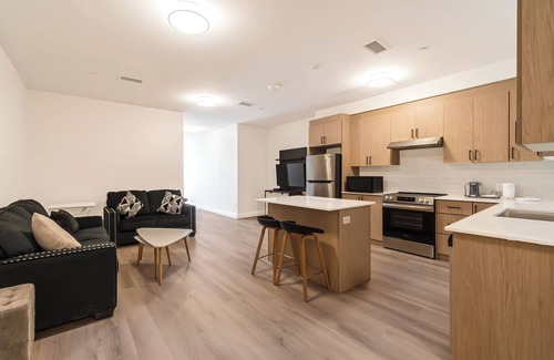 Dean Park Apartment | Meadowvale Apartment Hotel