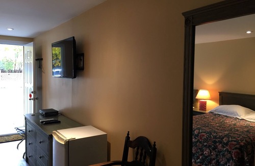 Meaford Hotel | Meaford Inn